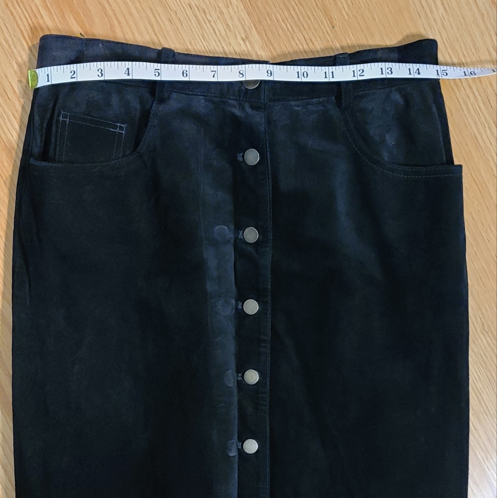 Leather Suede black skirt button front - Picture 8 of 10